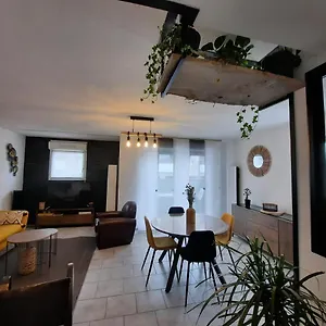 https://les-terrasses-de-valombois-vannes.inbrittany.com